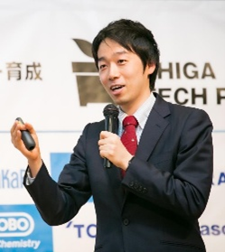 代表プロフィール写真